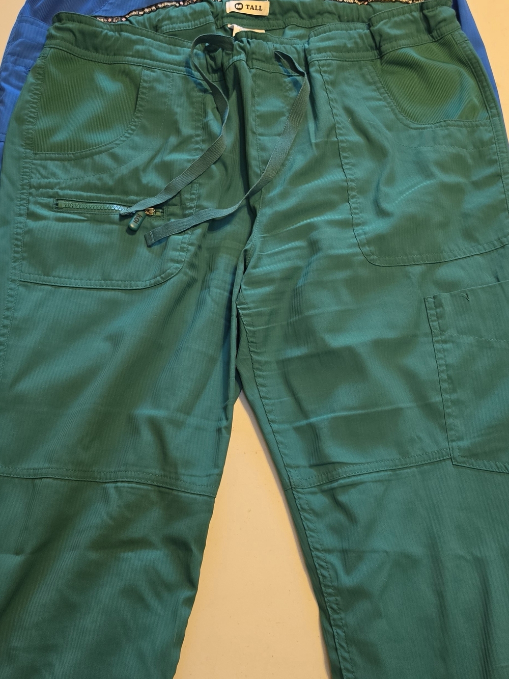 Women's Koi Scrub Pants